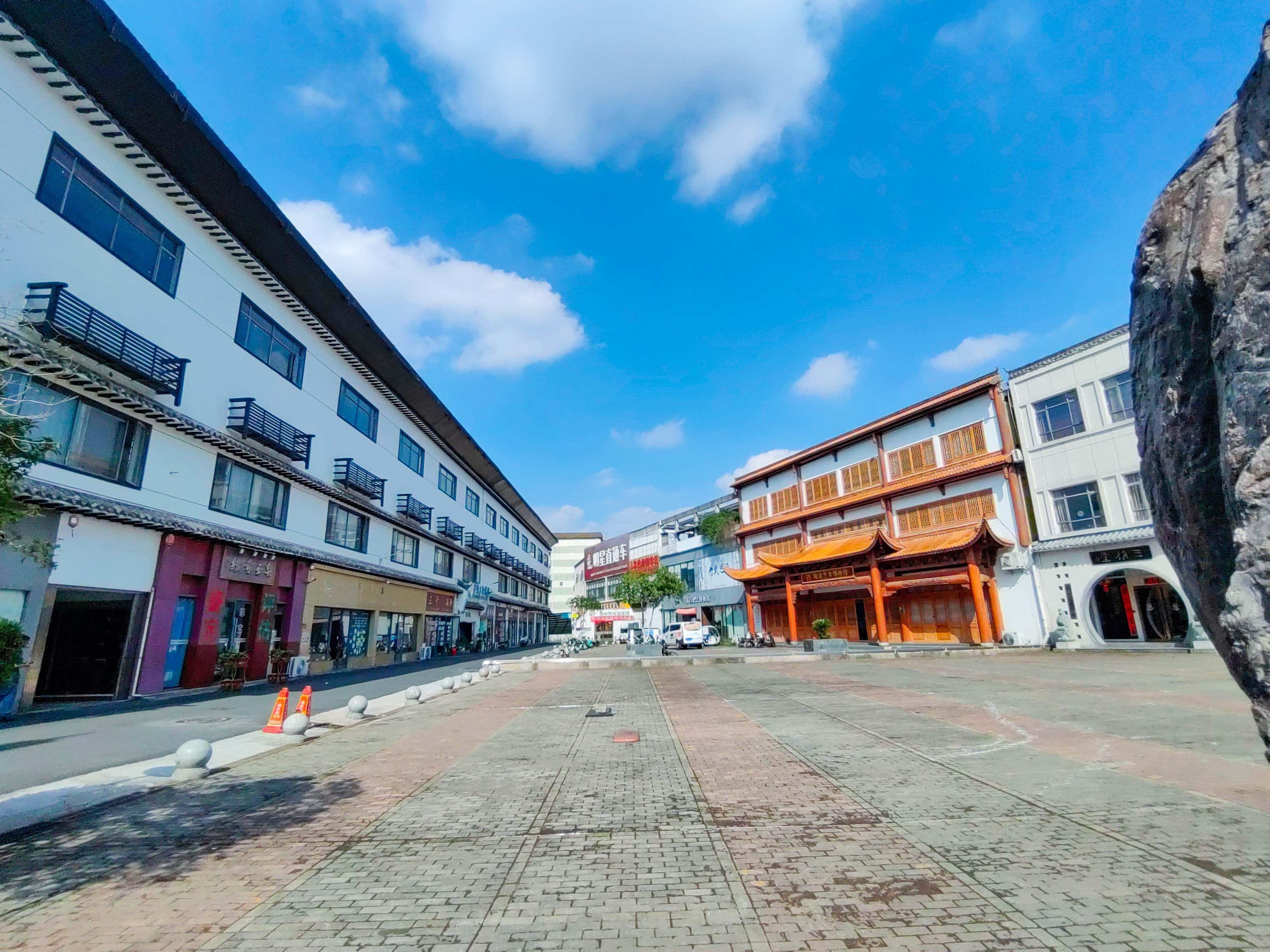 香樟楼三层3、4、5号