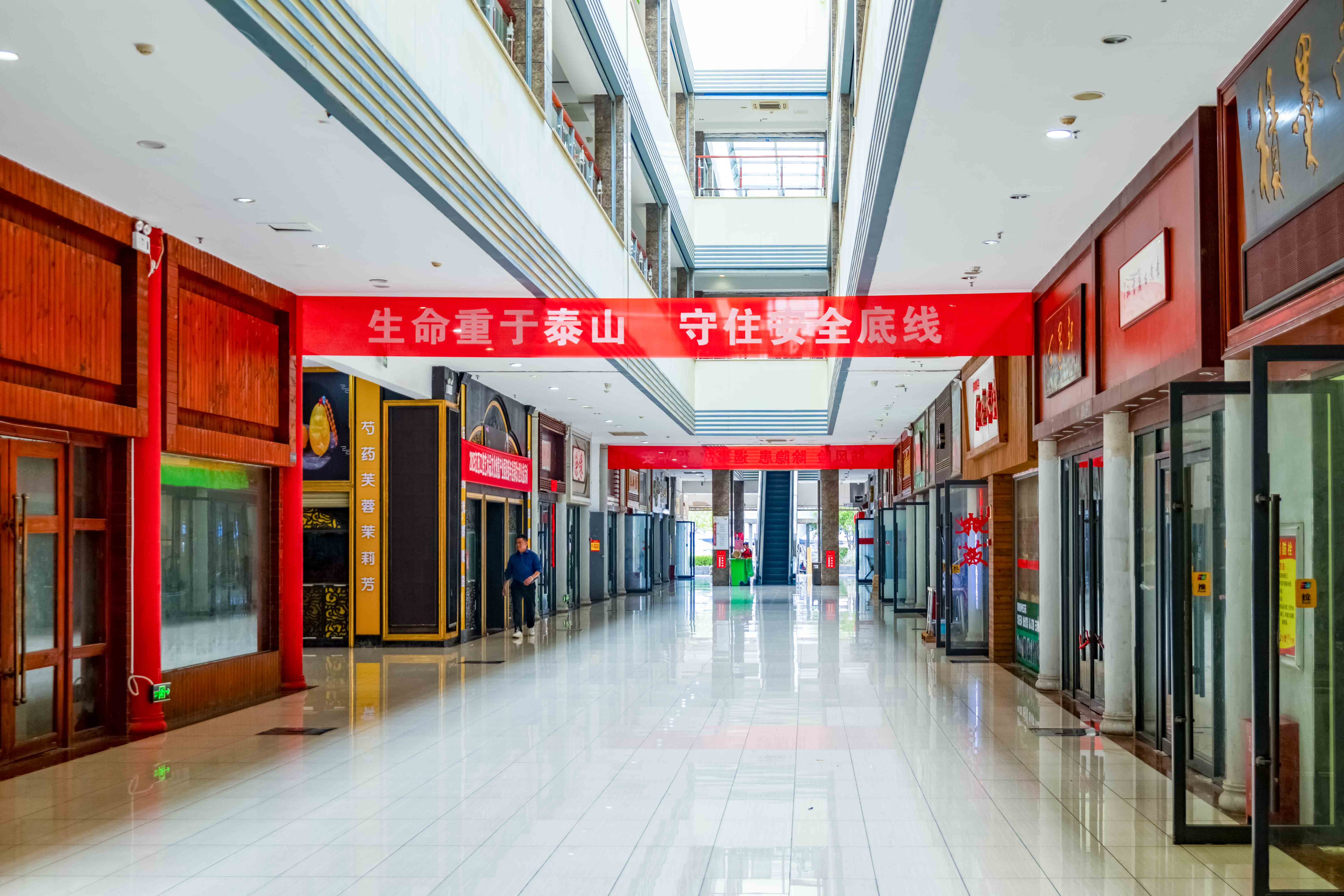 滕王楼1F商铺（环境）